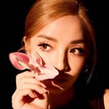 Naomi Neo logo