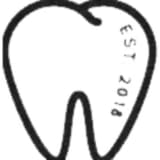 Nava Dental Clinic Phuket คลินิกทันตกรรมนาวา logo